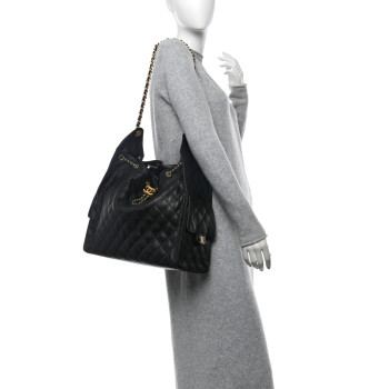 CHANEL Caviar Quilted Large Chanel 25 Handbag Black