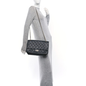 CHANEL Aged Calfskin Quilted 2.55 Reissue 226 Flap Black
