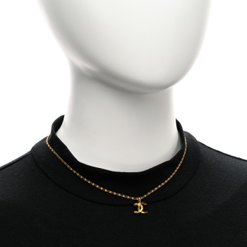 CHANEL Metal CC Chain Pendant Necklace Gold