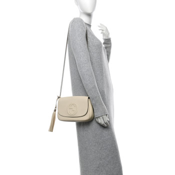 GUCCI Cellarius Calfskin Medium Soho Flap Crossbody Ivoire