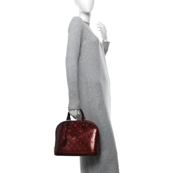 LOUIS VUITTON Vernis Alma PM Rouge Fauviste