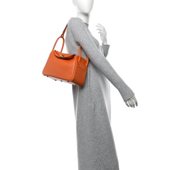 HERMES Taurillon Clemence Lindy 26 Orange