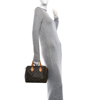 LOUIS VUITTON Monogram Speedy 25