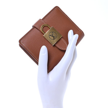 LOUIS VUITTON Grained Calfskin Low Key Compact Wallet Cognac