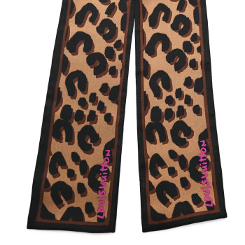 LOUIS VUITTON Silk Leopard Bandeau Scarf Marron