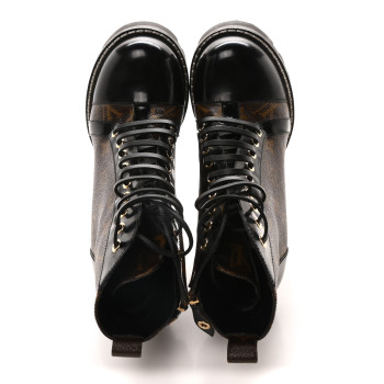 LOUIS VUITTON Patent Calfskin Monogram Star Trail Ankle Boots 38 Black