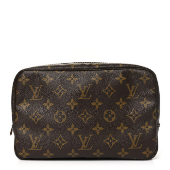 LOUIS VUITTON Monogram Trousse Toilette 23