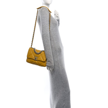 CHANEL Lambskin Quilted Medium Chanel 19 Flap Yellow