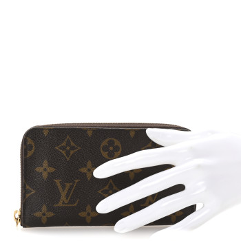 LOUIS VUITTON Monogram Zippy Compact Wallet