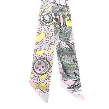 HERMES Silk La Danse Des Amazones Twilly Rose Pale Bleu Jaune