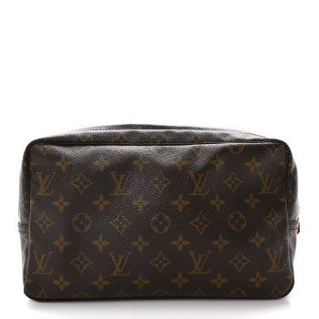 LOUIS VUITTON Monogram Trousse Toilette 28