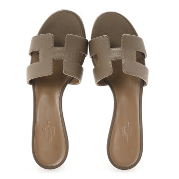 HERMES Epsom Oasis Sandals 37 Etoupe