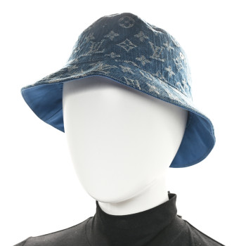 LOUIS VUITTON Monogram Denim Essential Bucket Hat Blue
