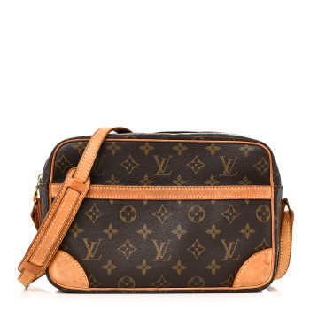 LOUIS VUITTON Monogram Trocadero 27