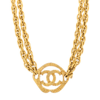 CHANEL Metal CC Round Pendant Double Chain Necklace Gold
