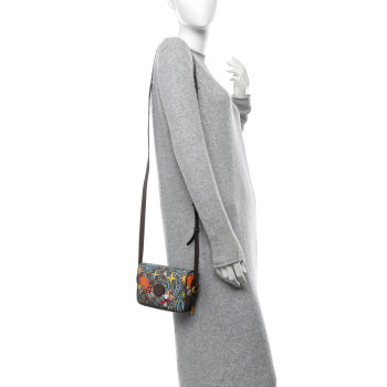 GUCCI X DISNEY GG Supreme Monogram Donald Duck Interlocking G Shoulder Bag Beige Multicolor New Acero