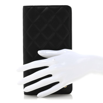 CHANEL Lambskin Quilted Medium Agenda Cover Black