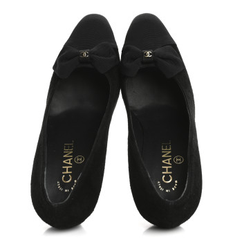 CHANEL Suede Grosgrain Cap Toe CC Pumps 38 Black