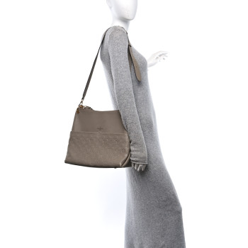 LOUIS VUITTON Empreinte Maida Hobo Tourterelle