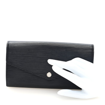 LOUIS VUITTON Epi Sarah Wallet NM Black