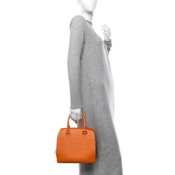 LOUIS VUITTON Epi Pont-Neuf Mandarin LOUIS VUITTON Epi Pont-Neuf Mandarin