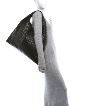BOTTEGA VENETA Calfskin Intrecciato Large Hop Fondant