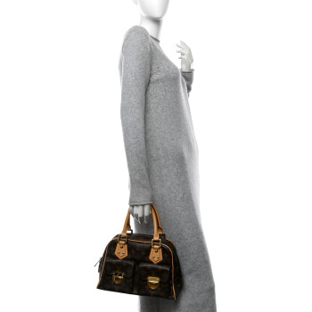 LOUIS VUITTON Monogram Manhattan PM