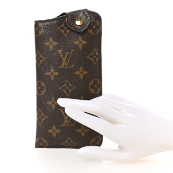 LOUIS VUITTON Monogram Sunglasses Case MM