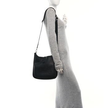HERMES Taurillon Clemence EVELYNE III PM Black