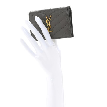 SAINT LAURENT Grain De Poudre Matelasse Chevron Monogram Flap Card Case Fog
