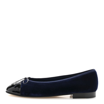 CHANEL Velvet Patent Calfskin Cap Toe Ballerina Flats 37.5 Navy Black