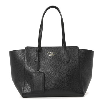 GUCCI Pebbled Calfskin Small Swing Tote Black