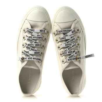 CHRISTIAN DIOR Canvas Walk'N'Dior Low Top Sneakers 39 White