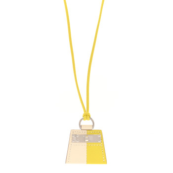 HERMES Swift Monpetit Small Kelly Pendant Necklace Nata Lime
