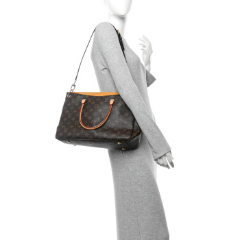 LOUIS VUITTON Monogram Pallas Safran