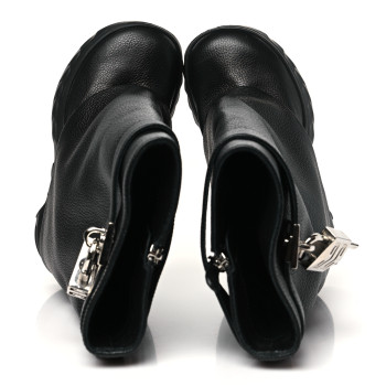 GIVENCHY Grained Calfskin Shark Lock Biker Ankle Boots 36 Black