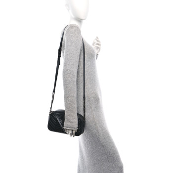 GUCCI Calfskin Matelasse Monochrome Small GG Marmont Chain Shoulder Bag Black