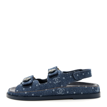 CHANEL Printed Denim CC Dad Sandals 38.5 Light Blue CHANEL Printed Denim CC Dad Sandals 38.5 Light Blue
