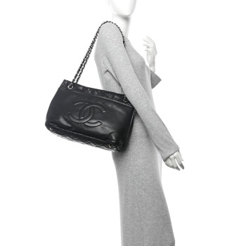 CHANEL Caviar Timeless CC Soft Tote Black