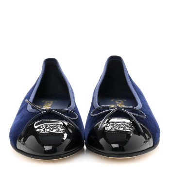 CHANEL Velvet Patent Calfskin Cap Toe Ballerina Flats 37.5 Navy Black