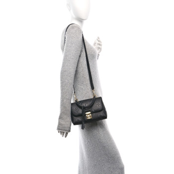 LOUIS VUITTON Empreinte Monogram Giant Madeleine BB Black