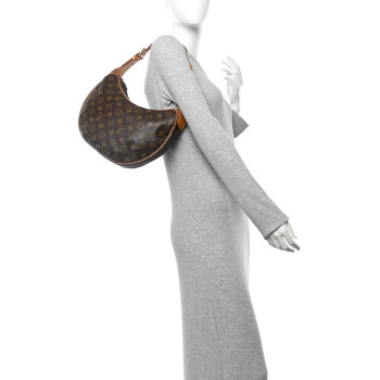 LOUIS VUITTON Monogram Croissant MM