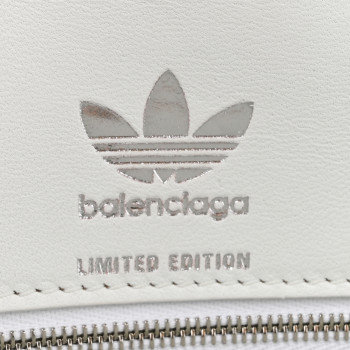 残りわずか！EXPRESS便可★ BALENCIAGA x ADIDAS BELTPACK Buy Balenciaga Black x Adidas Belt Bag in Nylon For Men