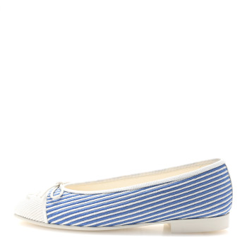 CHANEL Fabric Grosgrain Cap Toe CC Flats 35 White Blue