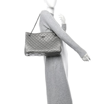 CHANEL Metallic Aged Calfskin Reissue 2.55 Tote Silver