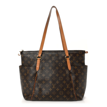 LOUIS VUITTON Monogram Totally MM