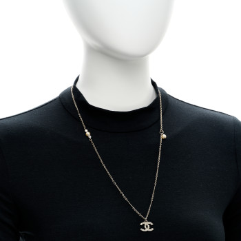 CHANEL Crystal Pearl CC Pendant Necklace Silver