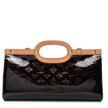 LOUIS VUITTON Vernis Roxbury Drive Amarante