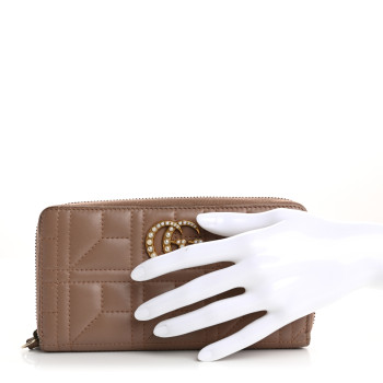 GUCCI Calfskin Matelasse Pearly GG Marmont Zip Around Wallet Porcelain Rose