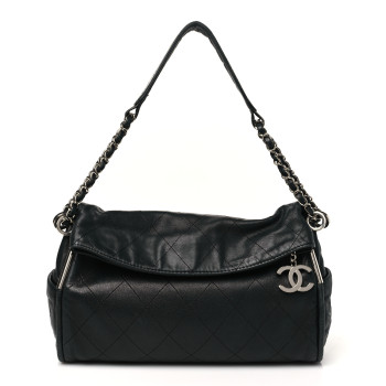 CHANEL Lambskin Stitched Medium Ultimate Soft Tote Black
